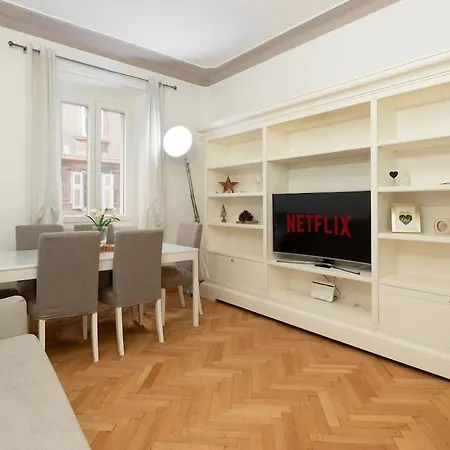 Fibrawifi Netflix Rifugio Revoltella Apartment Triest